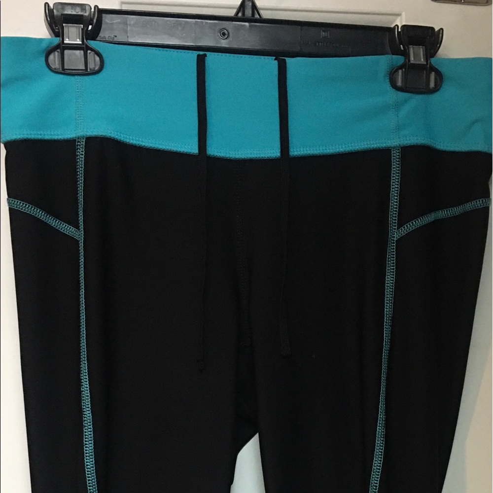 Xersion brand; medium leggings